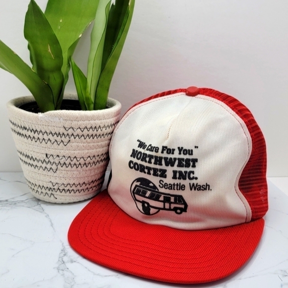 American Vintage | Seattle Carwash red/white Made in USA snapback trucker hat - Picture 1 of 8